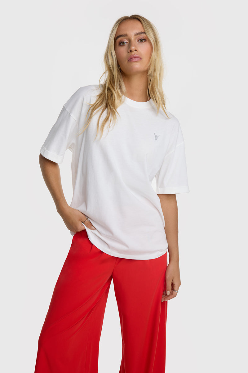 adventure t-shirt soft white