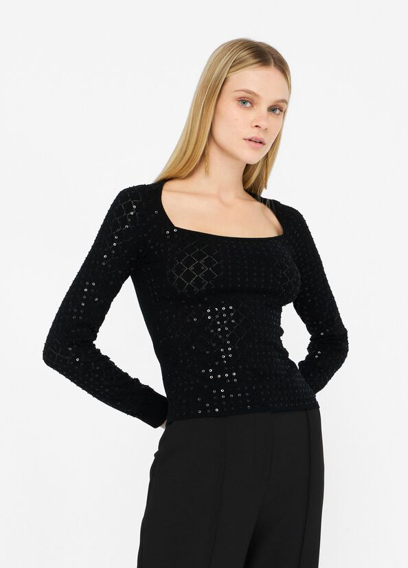 Jumper with sequins