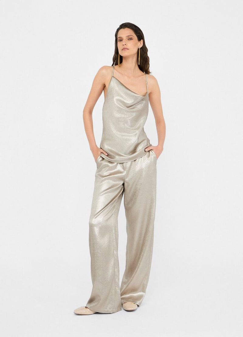 Laminated crepe top