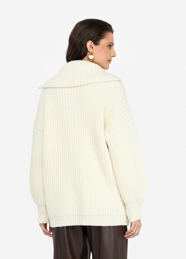 Wool knit coat