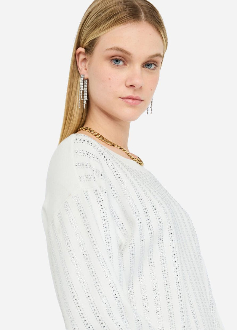 Jumper with gemstones