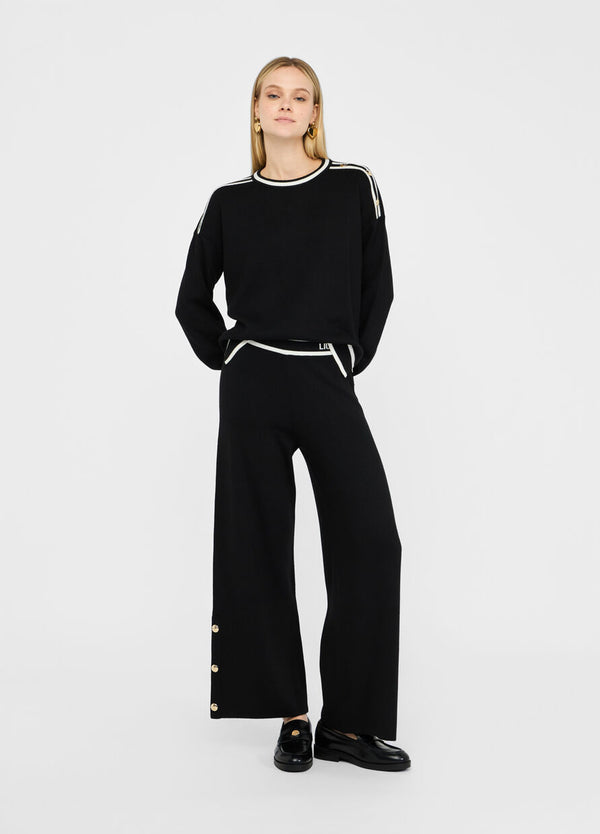 Knitted trousers