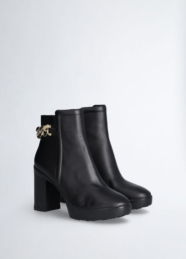 now 37 Leather ankle boot