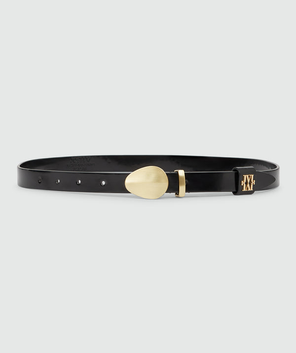 Linna black