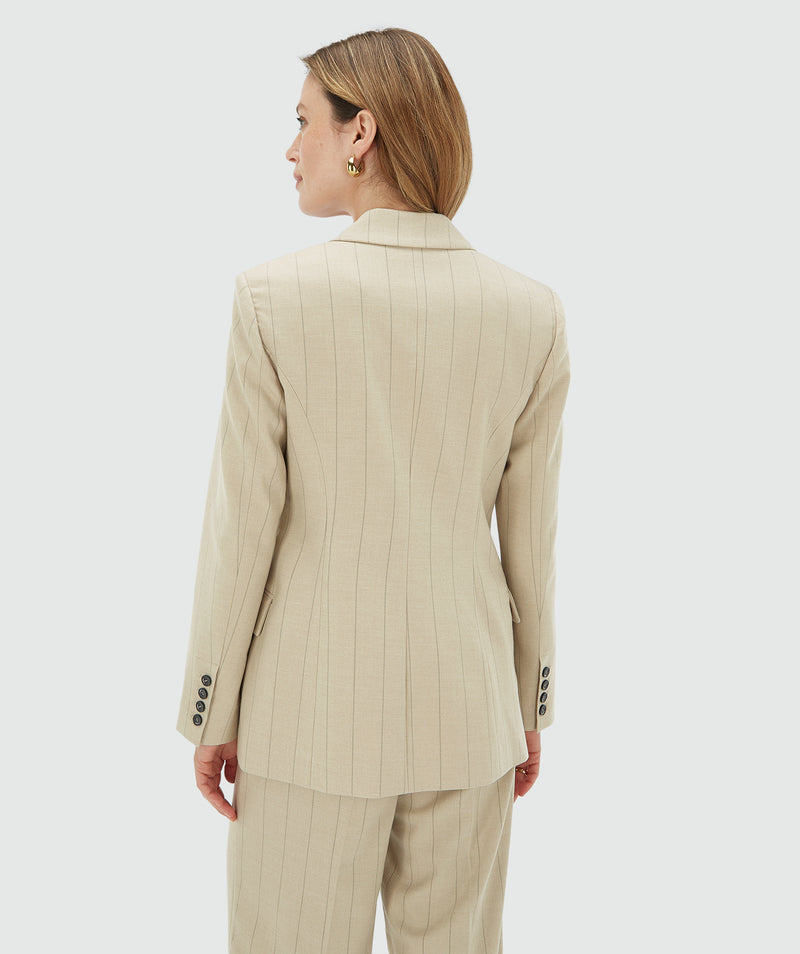 pleun light beige