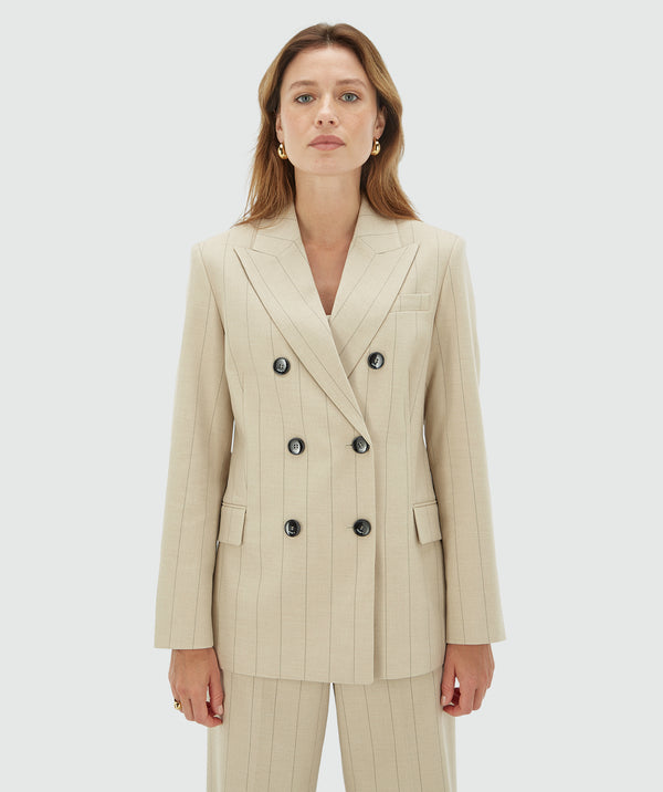pleun light beige