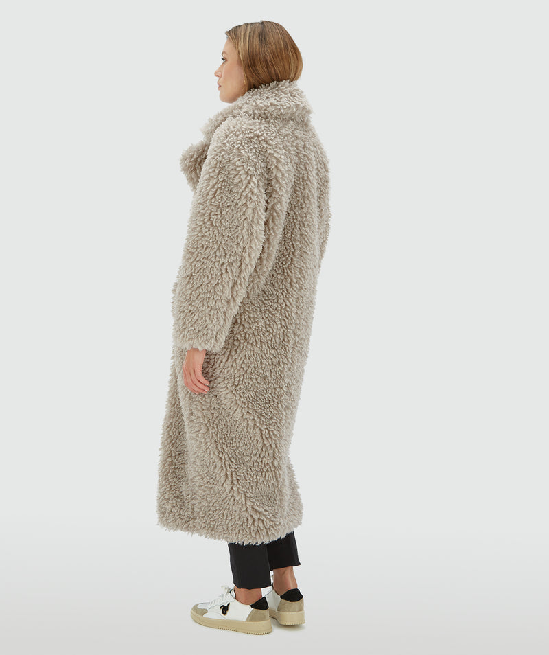lizz warm grey