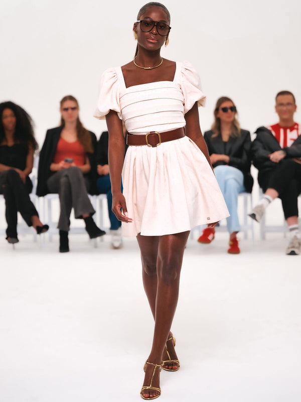 kano dress star white