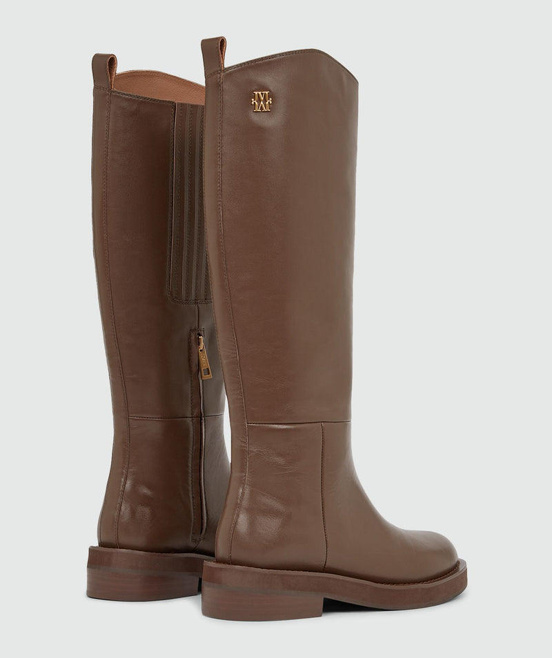 blight dark brown