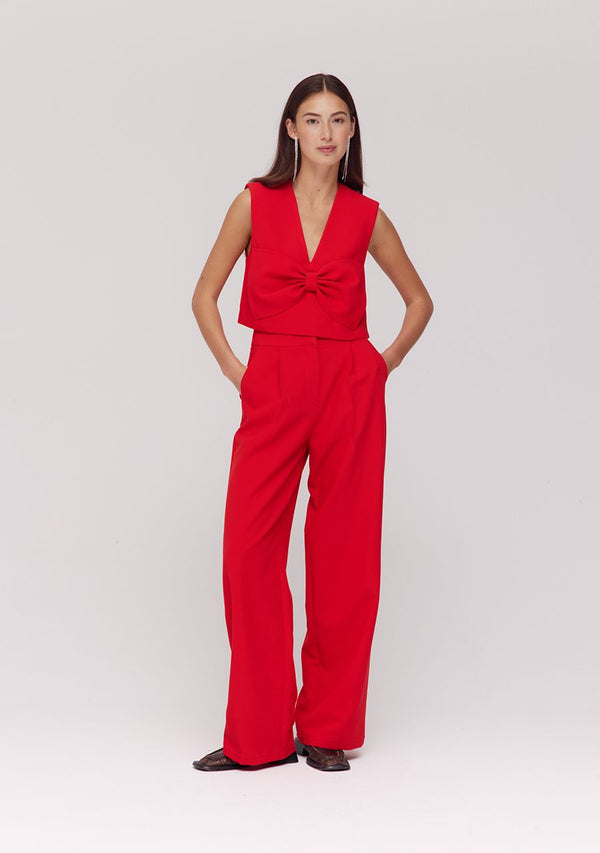 anna poppy red