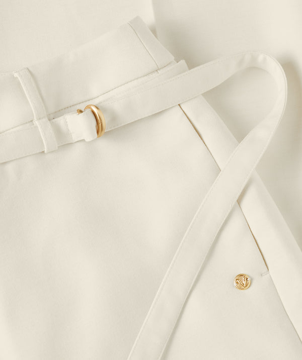 Korien creme white